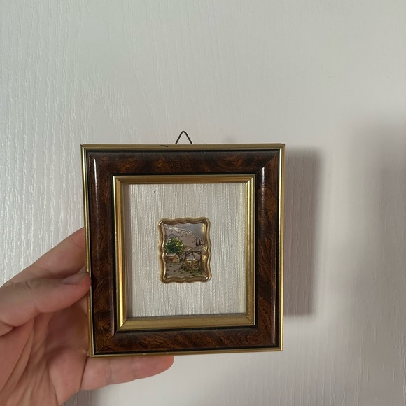 Small Framed Gold Art Piece - Picture 2 of 4